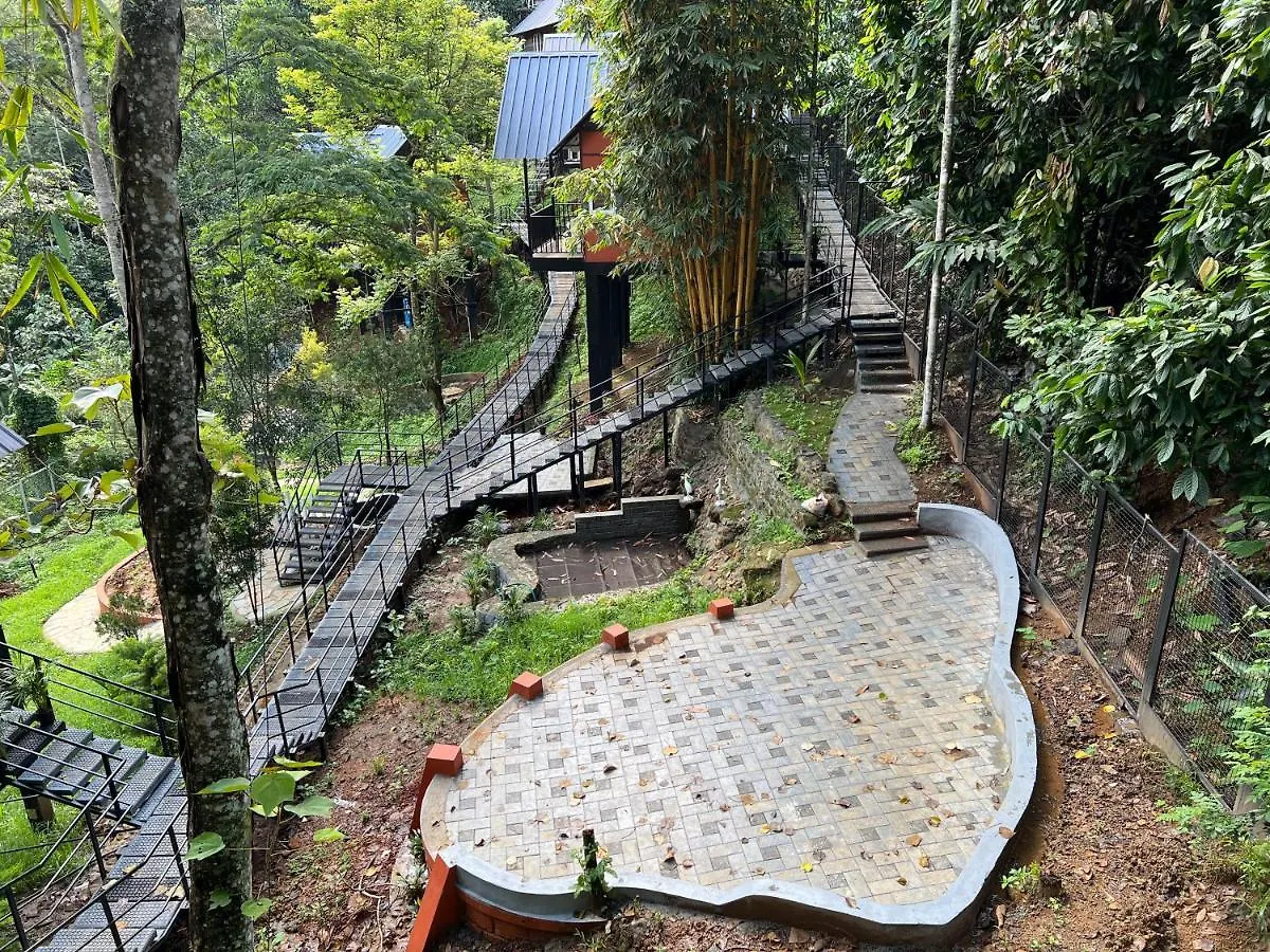 Santhi Hill View Resort Munnar