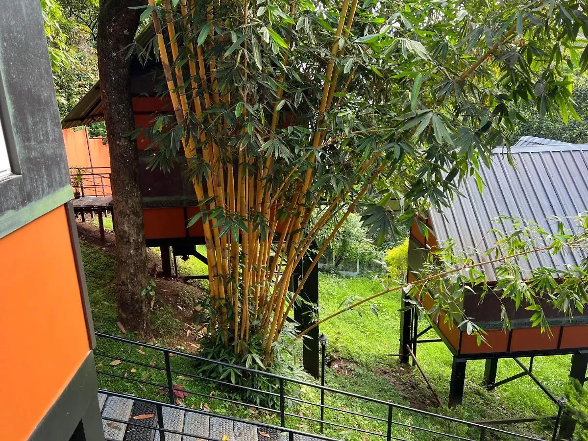 Hotel Santhi Hill View Resort Munnar